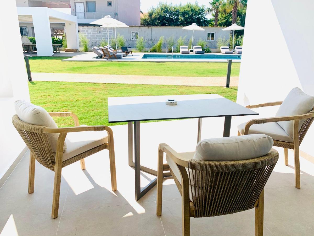 Callisti Suites ซาร์ตี ภายนอก รูปภาพ