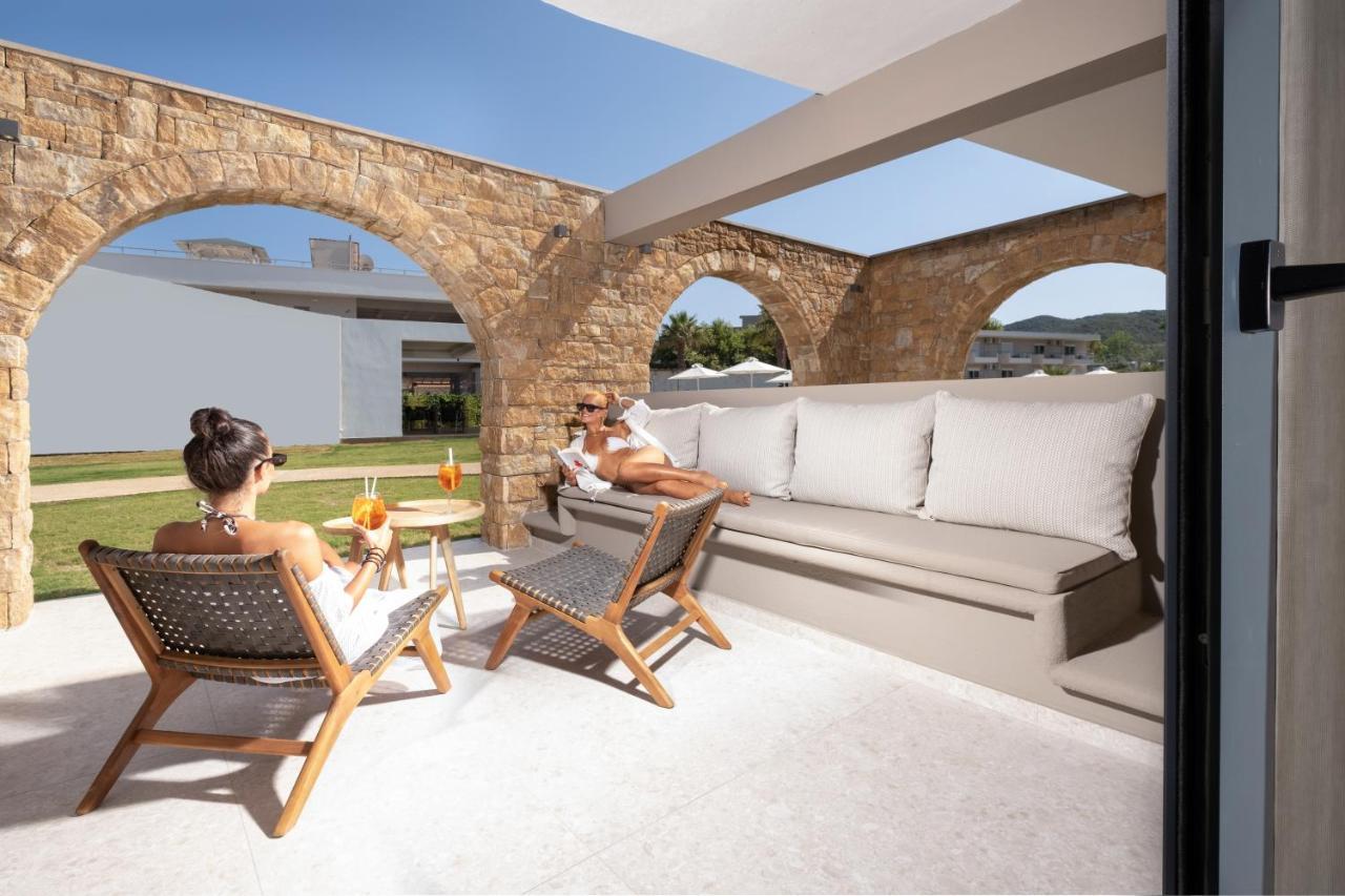 Callisti Suites ซาร์ตี ภายนอก รูปภาพ
